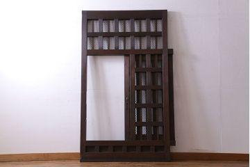 和製アンティーク　明治期!堅牢な佇まいが魅力的なくぐり戸(蔵戸、玄関戸)