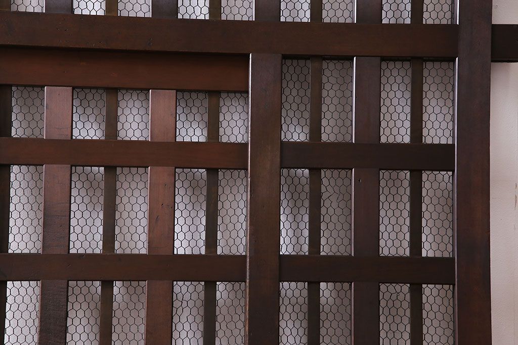 和製アンティーク　明治期!堅牢な佇まいが魅力的なくぐり戸(蔵戸、玄関戸)