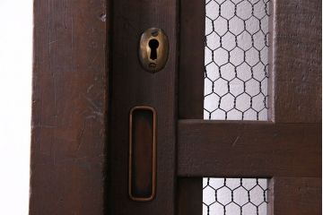 和製アンティーク　明治期!堅牢な佇まいが魅力的なくぐり戸(蔵戸、玄関戸)