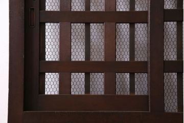 和製アンティーク　明治期!堅牢な佇まいが魅力的なくぐり戸(蔵戸、玄関戸)