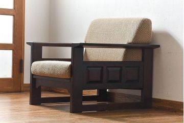 中古美品　北海道民芸家具　重厚な佇まいシングルソファ(1人掛けソファ、アームソファ)(定価17万)(2)