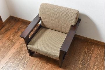 中古美品　北海道民芸家具　重厚な佇まいシングルソファ(1人掛けソファ、アームソファ)(定価17万)(2)