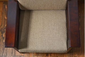 中古美品　北海道民芸家具　重厚な佇まいシングルソファ(1人掛けソファ、アームソファ)(定価17万)(2)