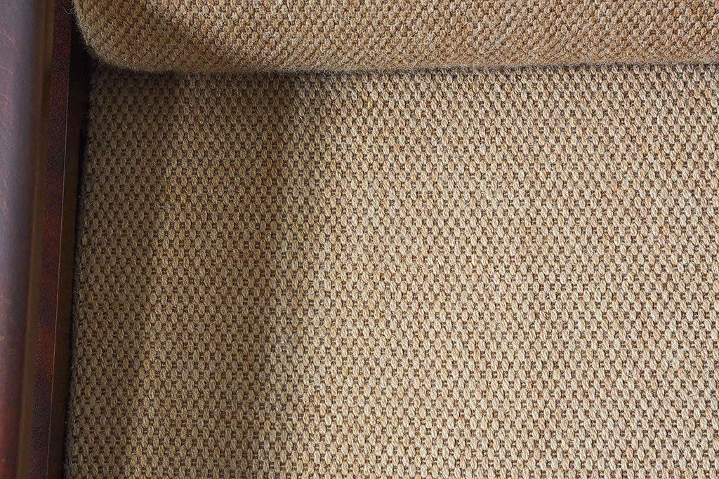 中古美品　北海道民芸家具　重厚な佇まいシングルソファ(1人掛けソファ、アームソファ)(定価17万)(2)