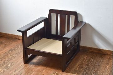 中古美品　北海道民芸家具　重厚な佇まいシングルソファ(1人掛けソファ、アームソファ)(定価17万)(2)