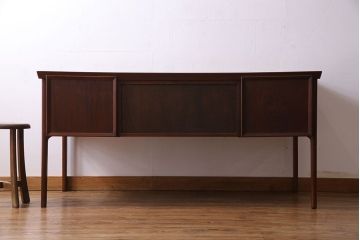 北欧家具　デンマーク製　チーク材　大振りなビンテージデスク(ワークデスク、在宅ワーク、在宅用、両袖机)