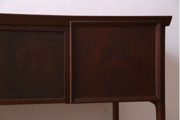 北欧家具　デンマーク製　チーク材　大振りなビンテージデスク(ワークデスク、在宅ワーク、在宅用、両袖机)