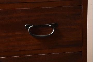 アンティーク家具　和製アンティーク　前面ケヤキ材　和モダンな脚付きチェスト(引き出し、箪笥)