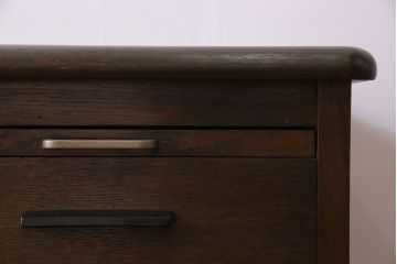 ヴィンテージ家具　イギリスビンテージ　オーク材　大振りな両袖机(ワークデスク、在宅ワーク、在宅用)