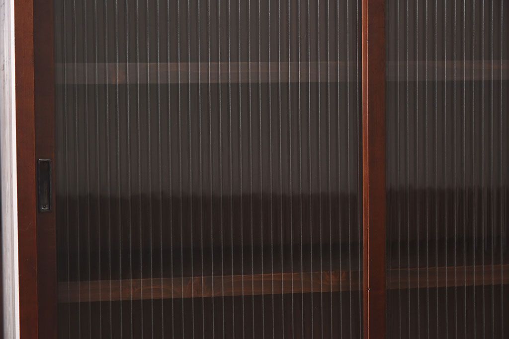 アンティーク家具　和製アンティーク　モールガラスがおしゃれなキャビネット(収納棚、戸棚、本箱)