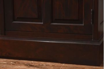 中古　北海道民芸家具　シックな雰囲気漂う大きな重ね食器棚(カップボード、収納棚)