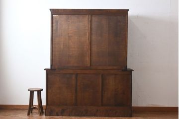 中古　北海道民芸家具　シックな雰囲気漂う大きな重ね食器棚(カップボード、収納棚)