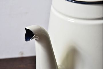 アンティーク雑貨　昭和レトロ　福島琺瑯　月星印　琺瑯製コーヒーポット(ケトル、水差し)・箱付き