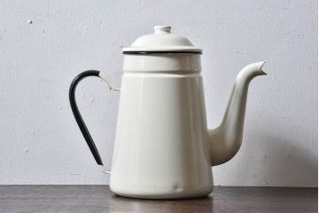 アンティーク雑貨　昭和レトロ　福島琺瑯　月星印　琺瑯製コーヒーポット(ケトル、水差し)・箱付き