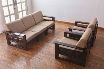 【H様ご成約済み】中古　北海道民芸家具　重厚な佇まいのトリプルソファ(3人掛けソファ、アームソファ)