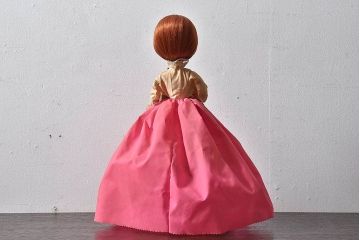 アンティーク雑貨　昭和期　レトロな雰囲気漂うポーズ人形(文化人形)