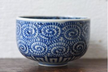 幕末〜明治期　伊万里焼　染付蛸唐草文　湯呑碗(蕎麦猪口、向付)(2)