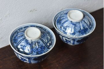 江戸時代後期　伊万里焼　染付　蓋茶碗2客セット(1)