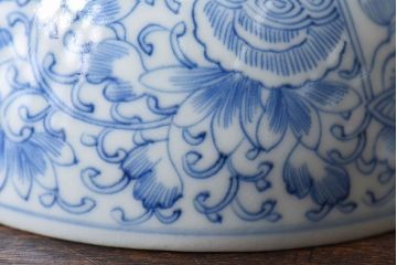 江戸時代後期　伊万里焼　線描染付　蓋茶碗2客セット