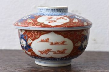 江戸期　大明成化年製　古伊万里　赤絵南蛮図染付　蓋茶碗