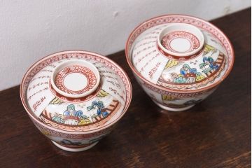 アンティーク雑貨　幕末〜明治期!　余白を美しく魅せる赤絵染付蓋茶碗2客セット