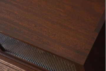 レトロ家具　昭和レトロ　モールガラス戸の小振りなローボード(収納棚・戸棚)