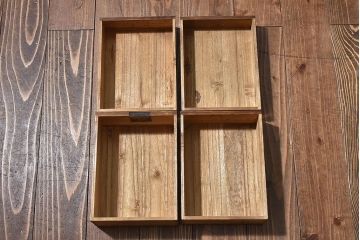 レトロ家具　昭和レトロ　結霜ガラスがおしゃれな扉付き小引き出し(小物収納)