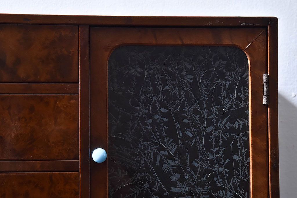 レトロ家具　昭和レトロ　結霜ガラスがおしゃれな扉付き小引き出し(小物収納)