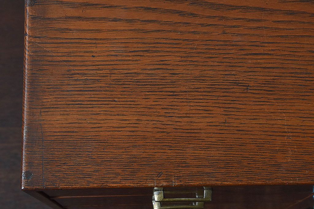 レトロ家具　昭和レトロ　結霜ガラスがおしゃれな扉付き小引き出し(小物収納)