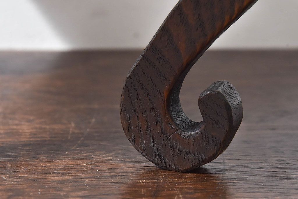 アンティーク雑貨　和製アンティーク　木目と質感が味わい深い総ケヤキ材の花台(飾り台)