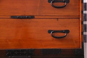 アンティーク家具　観音開き戸　アンティークチェスト(衣装箪笥、引き出し、重ね箪笥)