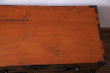 アンティーク家具　観音開き戸　アンティークチェスト(衣装箪笥、引き出し、重ね箪笥)