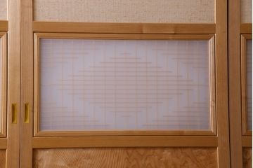 昭和期　美品　杉材の木目が存在感を放つ上質な組子帯戸(ガラス帯戸、引き戸、建具)4枚セット