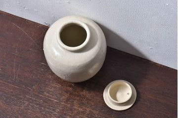 アンティーク雑貨　人間国宝　松井康成　釉薬の質感が印象的な茶壺(共箱)