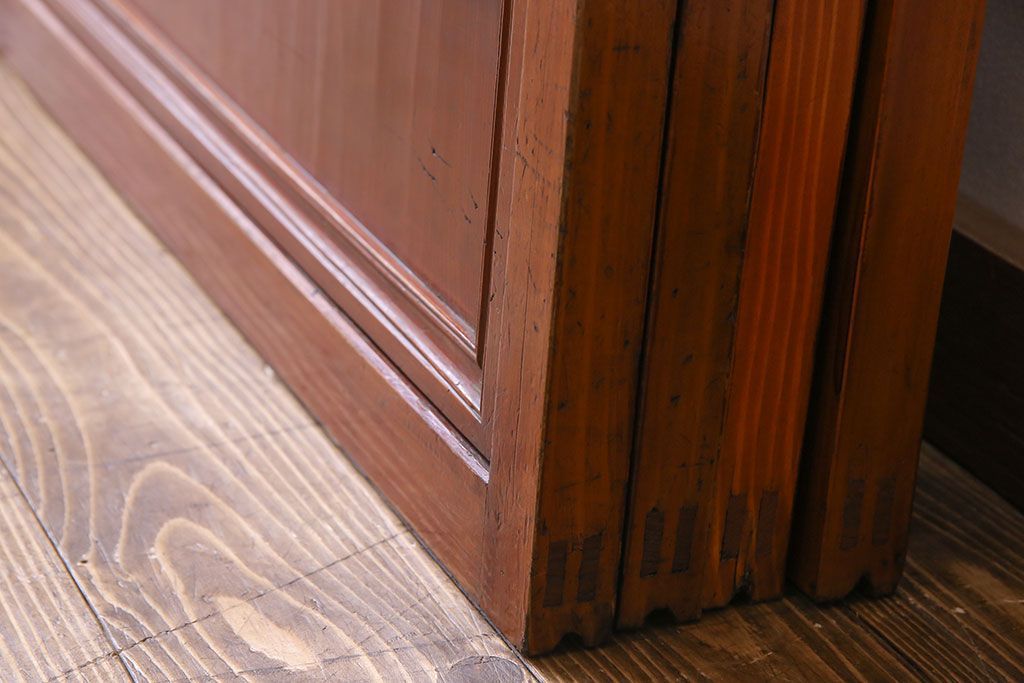 和製アンティーク　裏ガラス入り　艶やかな質感が魅力的なガラス格子戸(引き戸、建具)4枚セット