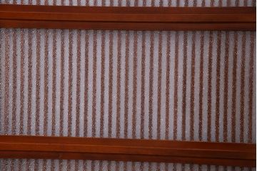 和製アンティーク　裏ガラス入り　艶やかな質感が魅力的なガラス格子戸(引き戸、建具)4枚セット