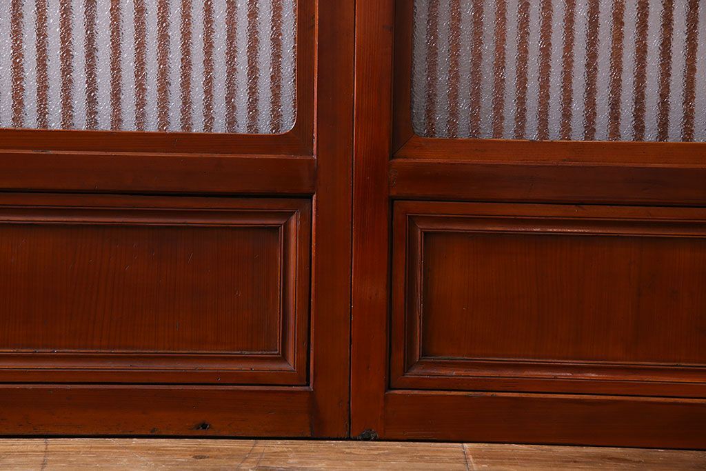 和製アンティーク　裏ガラス入り　艶やかな質感が魅力的なガラス格子戸(引き戸、建具)4枚セット