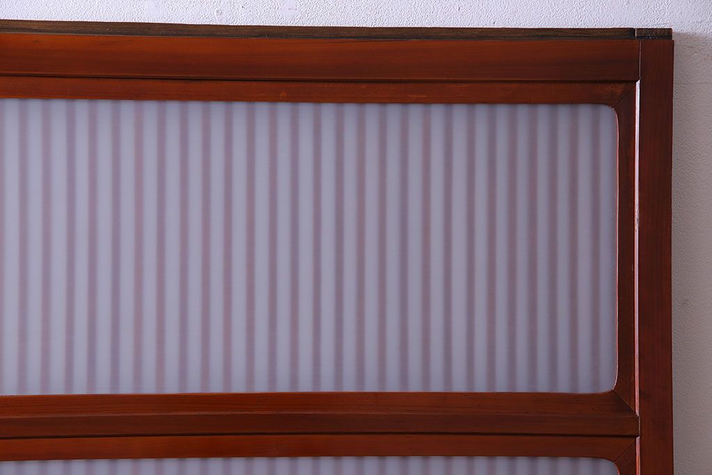 和製アンティーク　裏ガラス入り　艶やかな質感が魅力的なガラス格子戸(引き戸、建具)