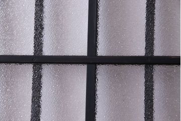 ペイント家具　ダイヤガラスがおしゃれなガラス格子戸(引き戸、建具)2枚セット