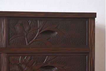中古　伝統工芸　軽井沢彫り　牡丹の図柄が上品な縦型チェスト(和タンス、引き出し)
