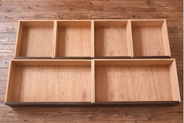 中古　伝統工芸　軽井沢彫り　牡丹の図柄が上品な縦型チェスト(和タンス、引き出し)