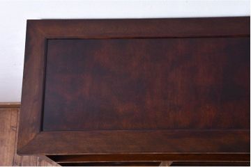 中古　松本民芸家具　505型　深みのある色合いのシックな茶タンス(茶箪笥、飾り棚)(定価約22  万円)(1)