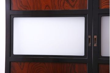 昭和期　ケヤキ材の杢目が存在感を放つガラス帯戸(引き戸、建具)2枚セット