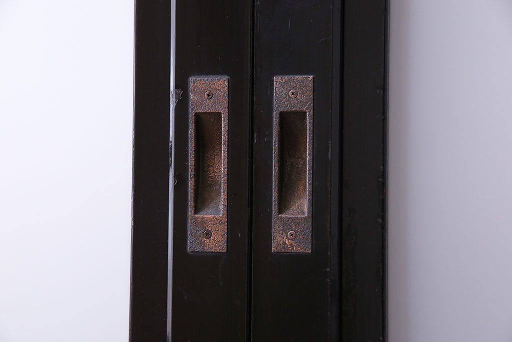 昭和期　ケヤキ材の杢目が存在感を放つガラス帯戸(引き戸、建具)2枚セット