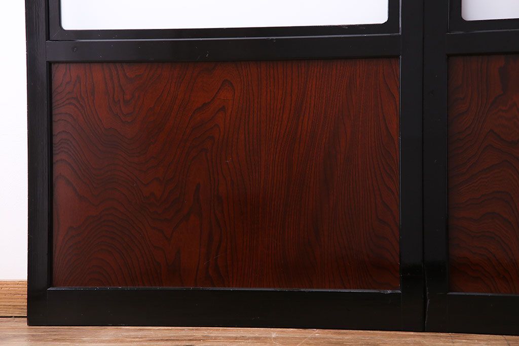 昭和期　ケヤキ材の杢目が存在感を放つガラス帯戸(引き戸、建具)2枚セット