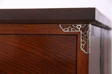 アンティーク家具　昭和期　前面ケヤキ材　漆塗りが美しいタンスローチェスト(引き出し、箪笥)