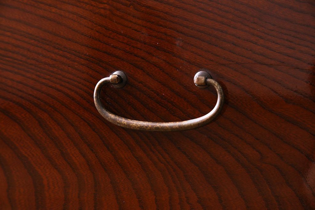 アンティーク家具　昭和期　前面ケヤキ材　漆塗りが美しいタンスローチェスト(引き出し、箪笥)