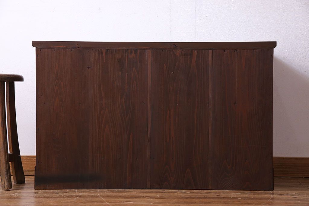 アンティーク家具　昭和期　前面ケヤキ材　漆塗りが美しいタンスローチェスト(引き出し、箪笥)