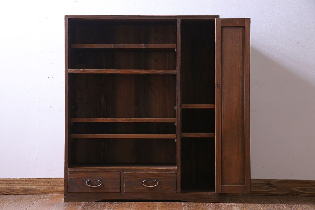 レトロ家具　引き出し付き!レトロなデザインのアンティーク下駄箱(収納棚、戸棚)