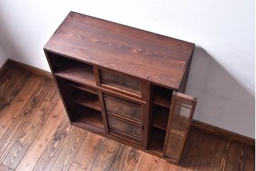 アンティーク家具　和製アンティーク　気泡ガラスがおしゃれな収納棚(下駄箱、戸棚、本箱)
